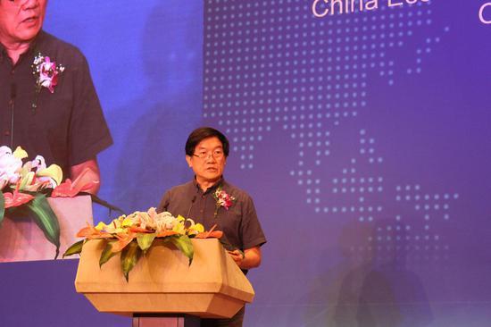 (中国社科院、中央文资办专委会主任张晓明)