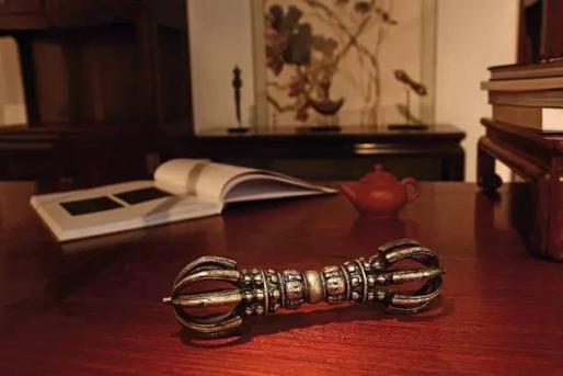 13-14世纪 八明王面九股金刚杵 L 21.4 cm 估价特询