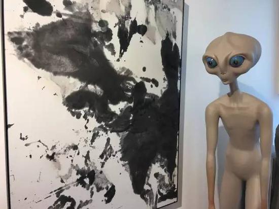外星人与傅榆翔实验水墨作品