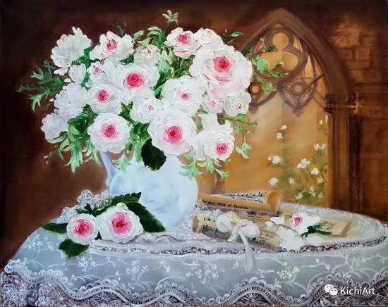 作品名称:白玫瑰 作 者:Kichi Liang 材 质:布面油画 作品尺寸:100X80cm
