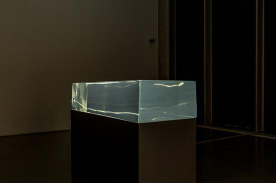 展望《石隐》