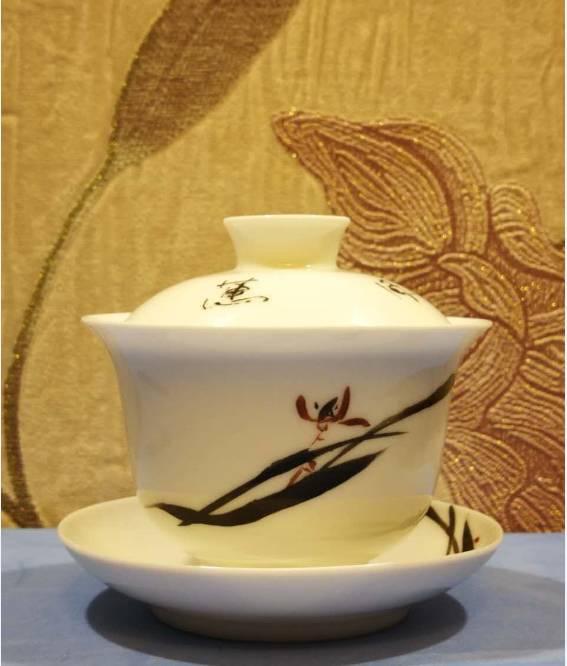 傅建荣《君子兰》 无底价