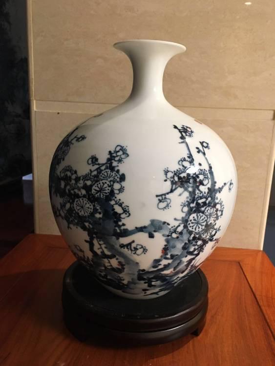 胡达民《暗香微渡玉玲珑》 无底价