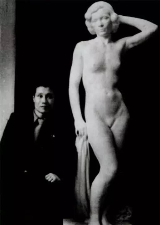 滑田友与其作品《出浴》 1941年