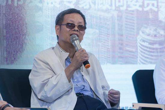 当代著名建筑批评家,中国艺术研究院建筑艺术研究所副所长,UED杂志学术总监王明贤