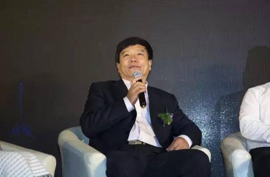 论坛嘉宾 中央党校中国领导科学杂志社美术总编、国宝书画院长 谢飞