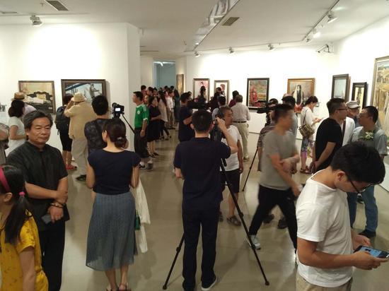 “融——当代油画语言研究展”展览现场