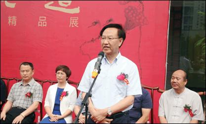 法国巴黎中国文化中心主任殷福致辞