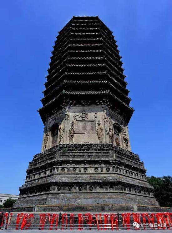 天宁寺塔 新华社记者王颂 摄