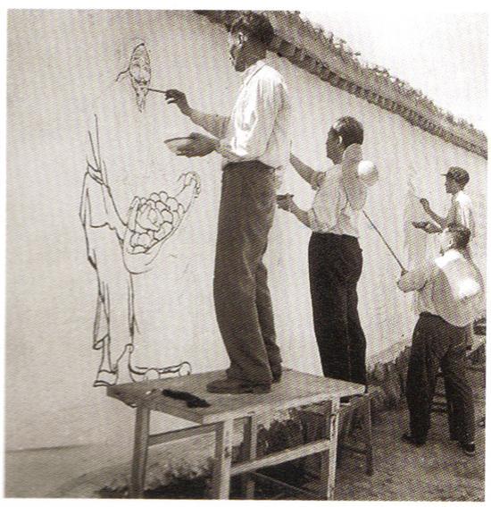 1958年,蒋兆和画壁报