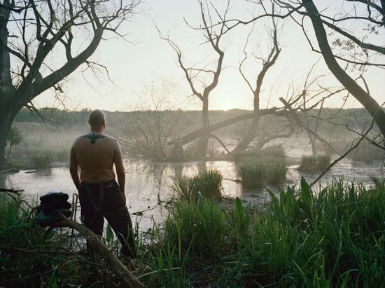 The Ship of Fools, 2007 © Julian Rosefeldt 愚人船,2007,4屏电影装置,彩色有声,7分23秒