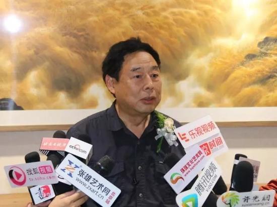 中国美术家协会理事、中国艺术研究院,中国画院研究员苗再新