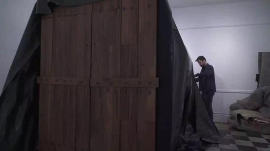 工作室复制品正在进行中。图片:Deniz Tortum,2017年