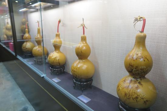袁宽宏葫芦作品