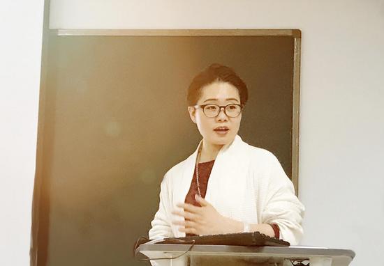 主讲嘉宾:红梅 中央美术学院副教授