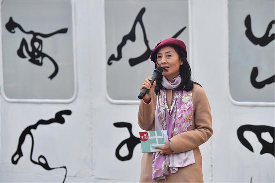 外滩艺术计划主办方负责人刘颖彤女士