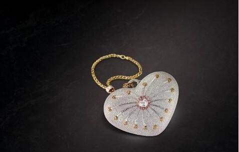 2010年:1001 Nights Diamond Purse (一千零一夜钻石手袋)