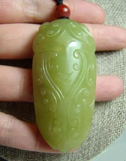 青玉-蝉