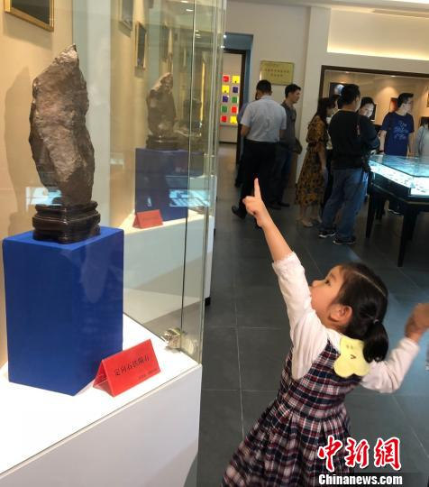 陨石科普馆希望能打造青少年第二教育基地。 陈悦 摄