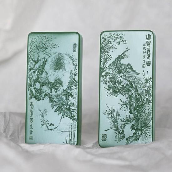 胡玮 中国玉石雕刻名家 02802胡玮 和田玉鸭蛋青耄耋富贵长春对牌