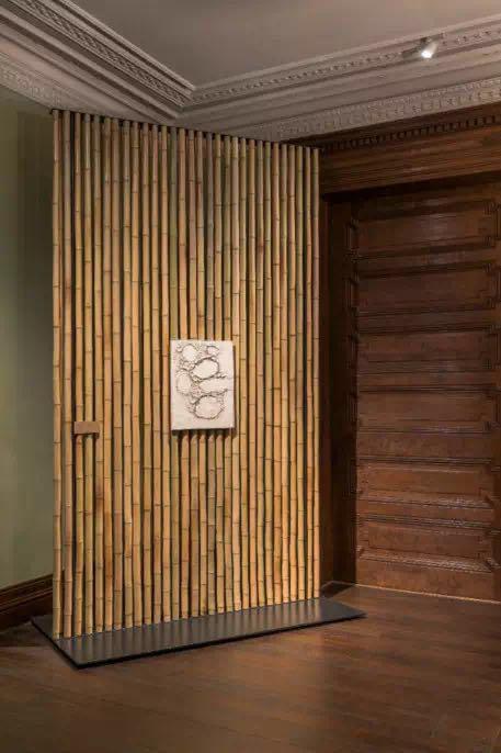 Alberto Burri,《白》,1952。图片:致谢Prada基金会;Photo : Alessandro Wang