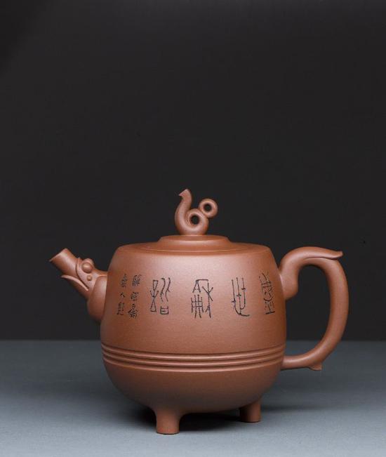 艺术家鲍志强作品 盛世宝鼎壶