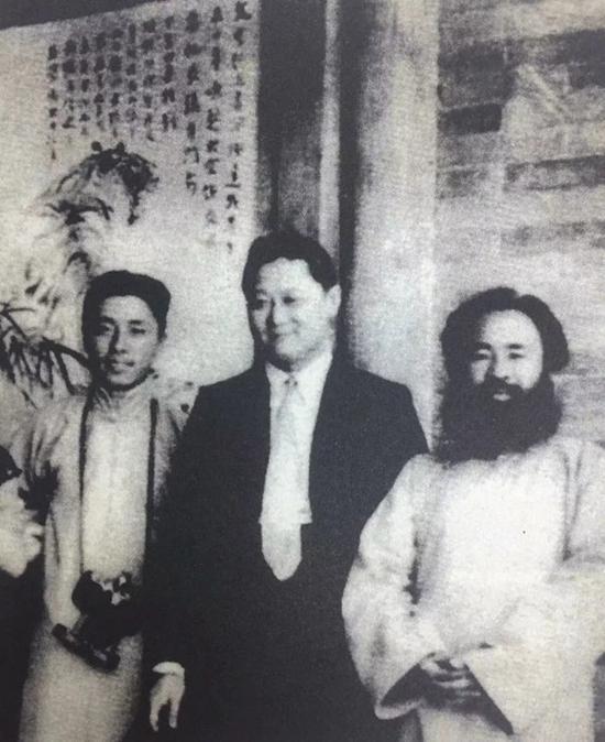 1920年代,张大千与张目寒、刘旭沧在上海