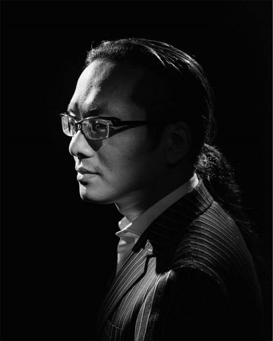 闫珩个照