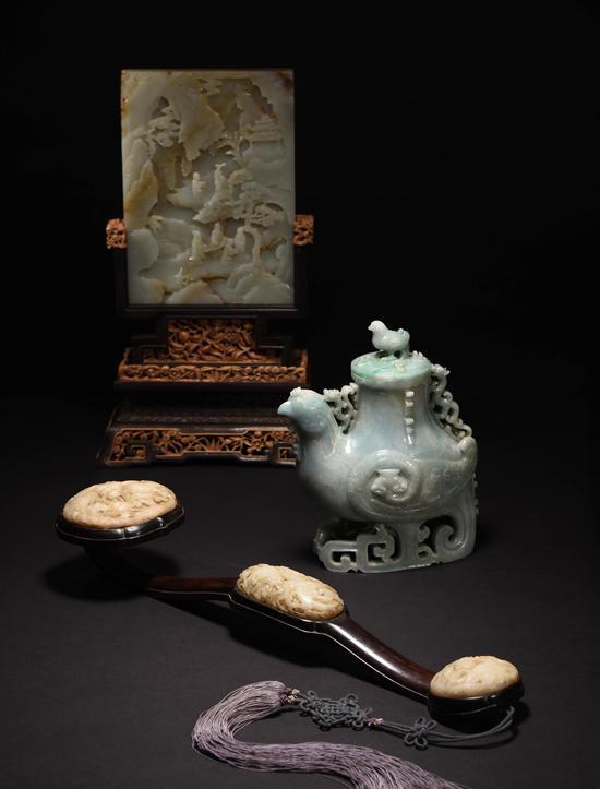 清早期 白玉三镶龙纹如意(带原装座) L: 46cm