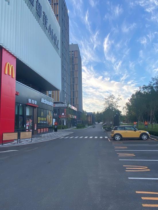 康德先生拍摄嘉都社区街景