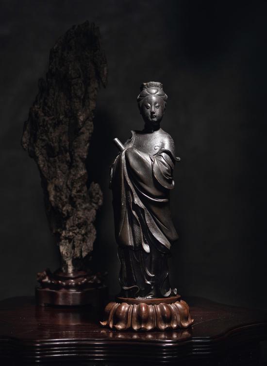 明 铜经卷观音 H:29.8cm