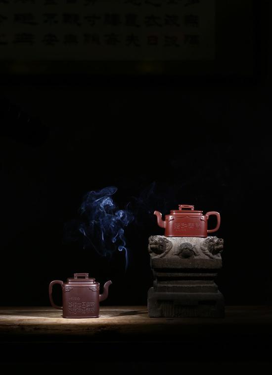 艺术家杨涛作品 琴瑟和鸣系列 泥料:清水泥、紫泥 年代:2018 容量:680 CC
