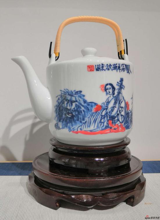 周京山作品