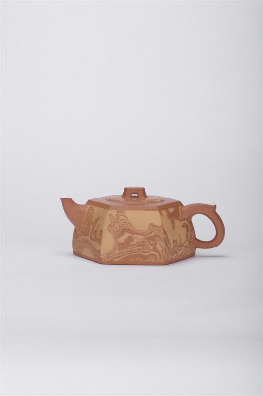 玉屏移山 艺术家吕尧臣作品