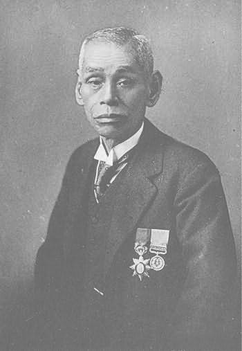 山中定次郎
