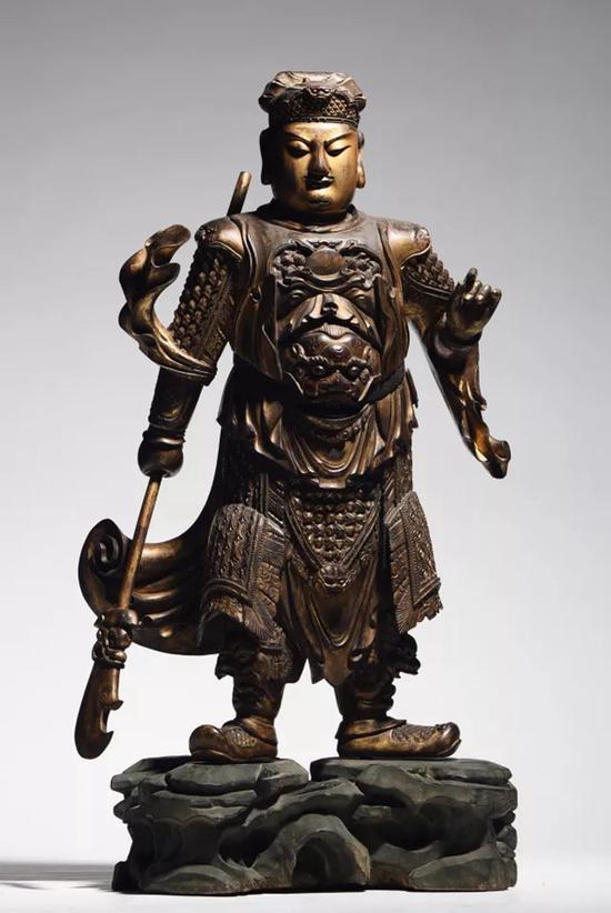 明 檀香木漆金关公立像 H:74cm