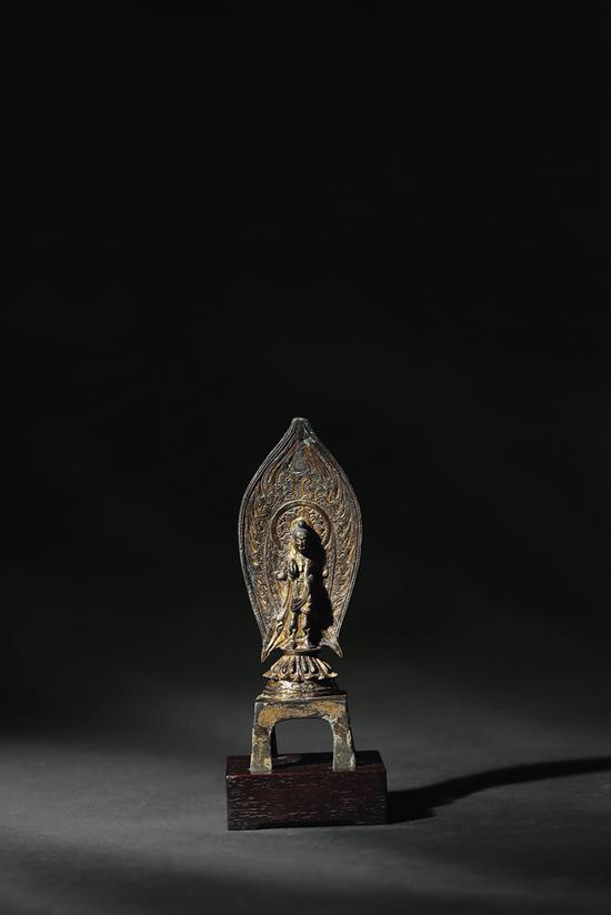 Lot3500 北魏•铜鎏金观音立像 成交价322万