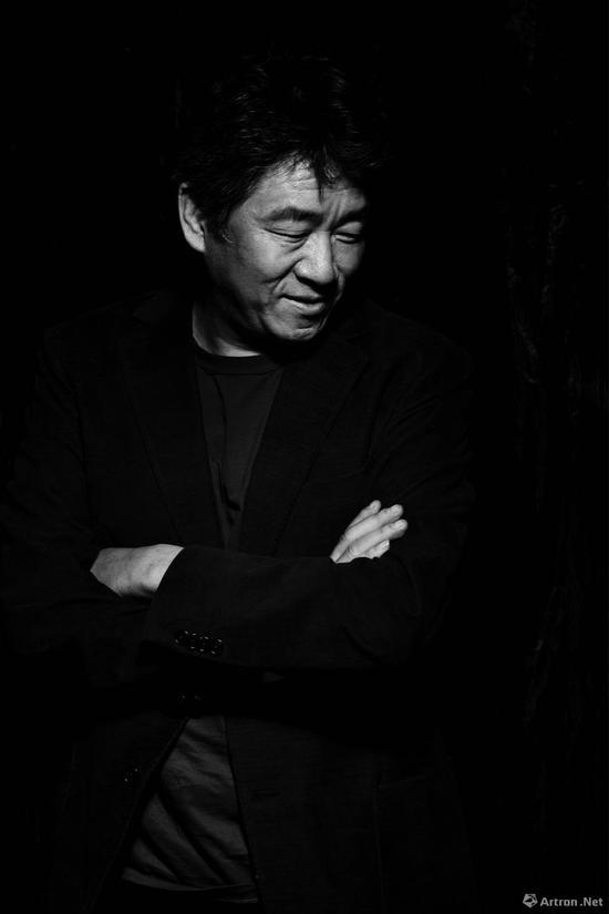 谭平