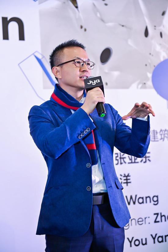 Jya品牌创始人、设计师苏峻现场发布