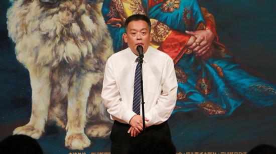 开幕式现场全美中国作家联谊会会长冰凌先生致辞