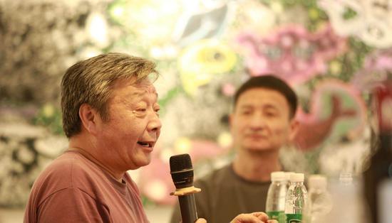 王小箭:四川美院教授批评家策展人