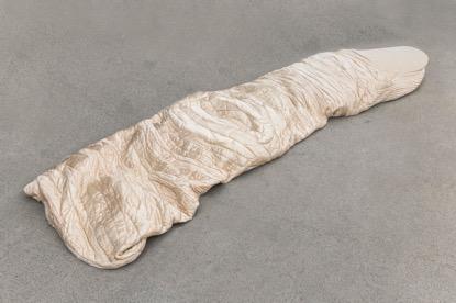 伍伟作品《手指》2010年