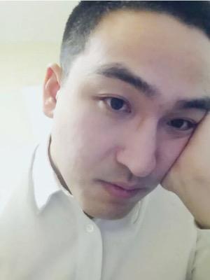 肖 蒙 中央民族大学讲师,注册会计师,邮币卡行业著名投资人。具有丰富的股市及收藏品市场投资经验。