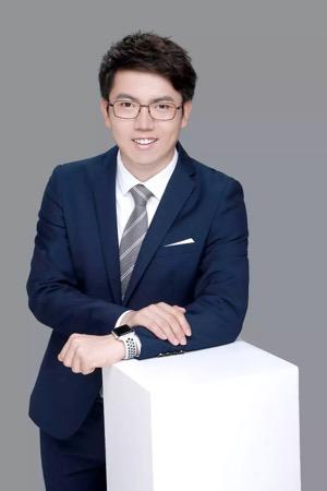 贾 英 昊 哈希世界 CEO,清华大学学生区块链协会创始人、现任主席。