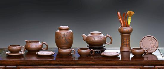 艺术家毛国强作品 暗香浮动十二件套具