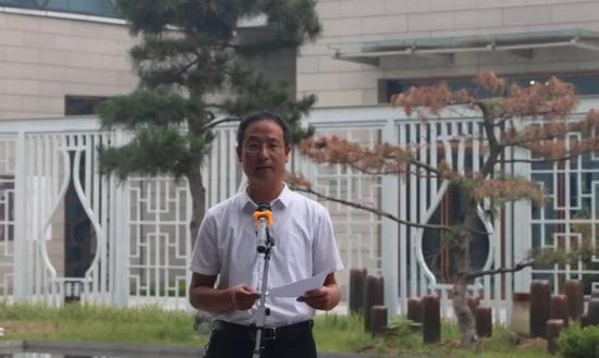 河北内丘职教中心校长牛占奇致辞