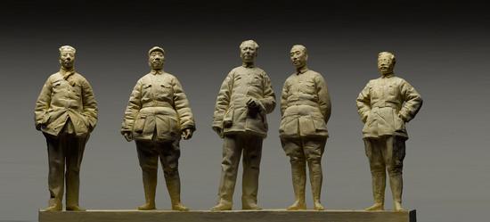 李鹤-五岳(从左至右:刘少奇、朱德、毛泽东、周恩来、任弼时)-2014-180x30x75cm-青铜