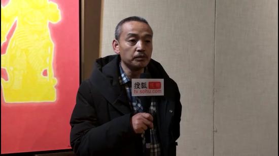 山西省美术家协会会员,山西省电视艺术家协会会员,山西晋中学院副教授韩琪杰 接受媒体采访
