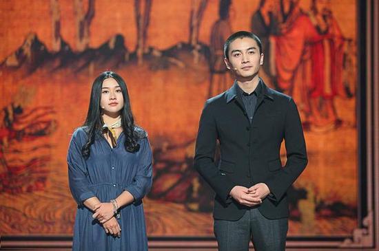 陈晓与叶露盈共同讲述国宝今生故事