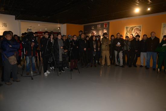 “上海当代30年文献展:前卫主义新潮”展览开幕式现场